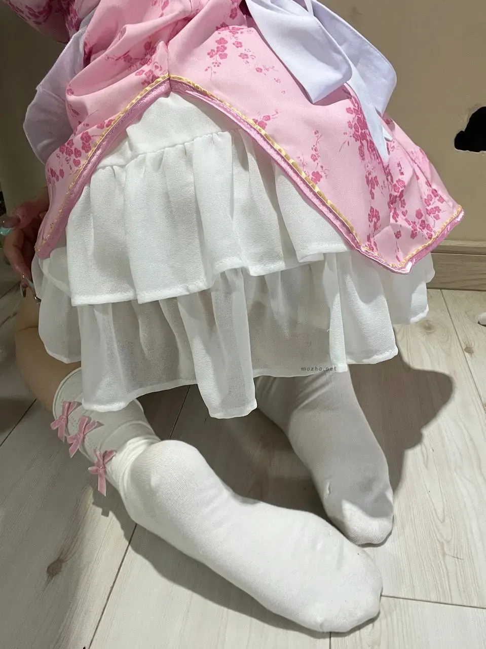 小甜酒子 – 粉色女仆【8P】